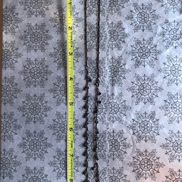 Choker necklace 17” in length - Picture 2 of 2